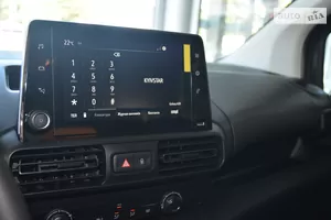 Android Auto, Apple Car Play